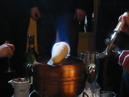 Die Feuerzangenbowle